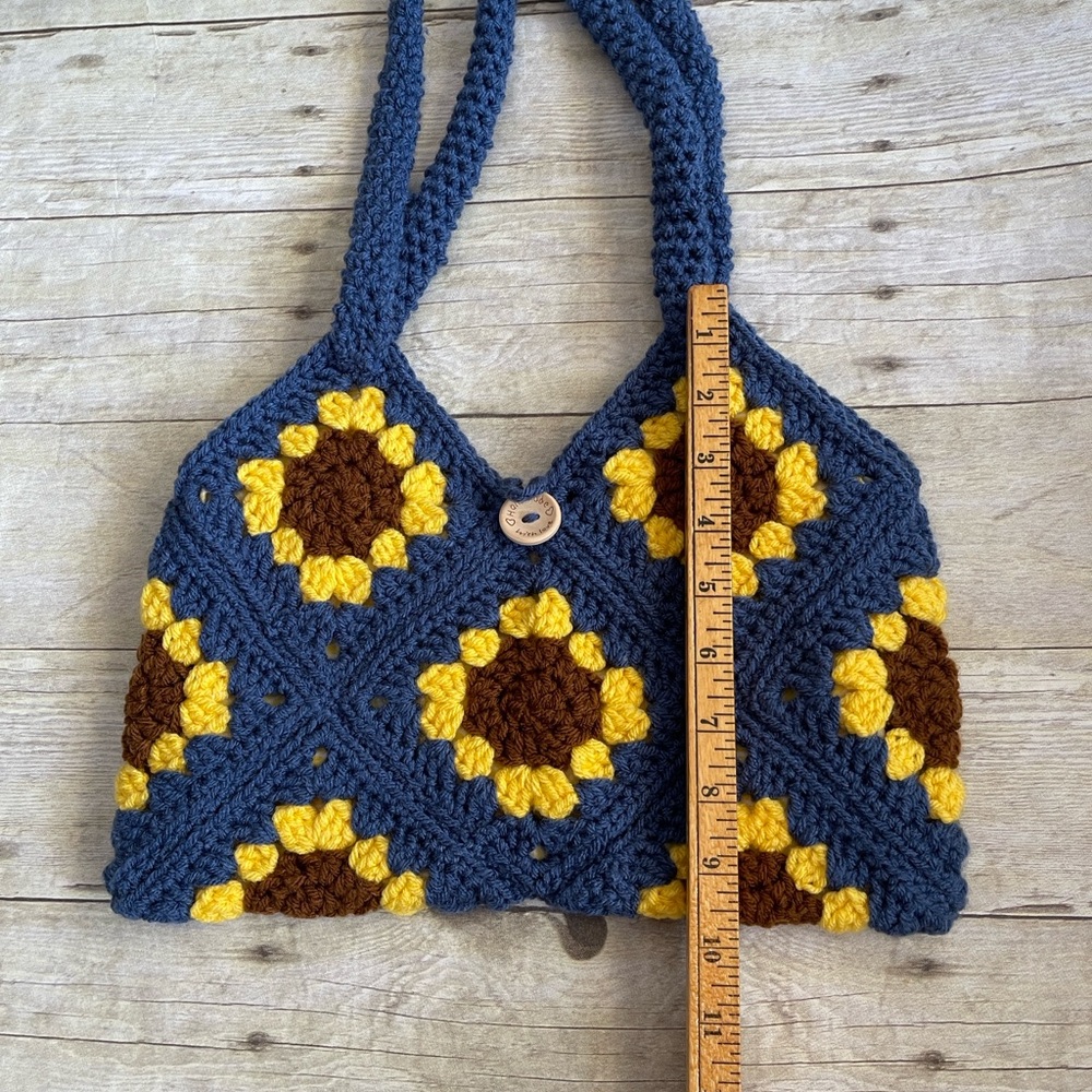Sunflower Granny Square Lined Crochet Hand Crafted Bag - Picture 4 of 10